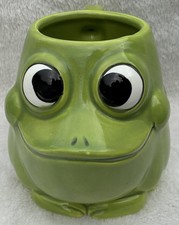 Vintage Pottery Green Frog Mug