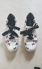 DKNY Butterfly satin lace