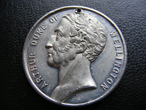 F132 1852 death duke of - f132,