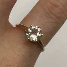 Yellow Beryl Solitaire Ring 10ct 10k Yellow Gold - Size S