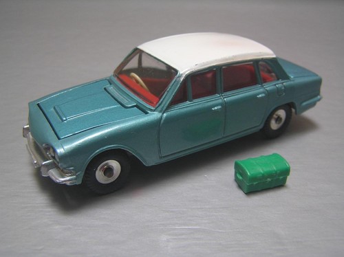 Dinky toys 135 triumph - 135, +