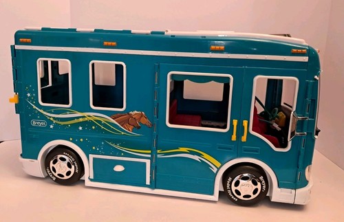 Breyer horse trailer cruiser - horse,