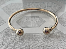 9ct Yellow Solid  Gold Torque Bangle 69mm, 4mm wide 34g  large fit. football.