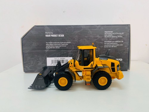 Volvo scale diecast model - 1:50,