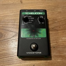 TC Helicon Voicetone D1 Doubling & Detune Vocal Effects Pedal Boxed 