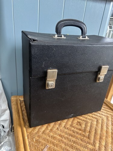Vinyl records storage case box - storage,