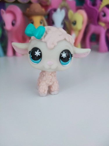 Authentic gen littlest pet - gen,