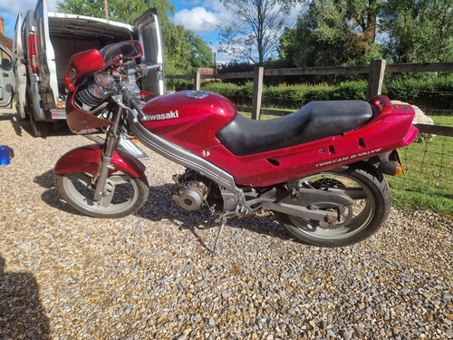 Kawasaki zzr250 parts - zzr250,