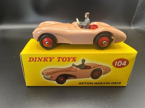Atlas dinky 104 aston - aston, martin