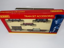 HORNBY R6228 ASSORTED WAGONS 5