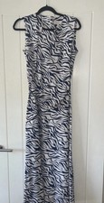Stella Morgan Dress Size 14