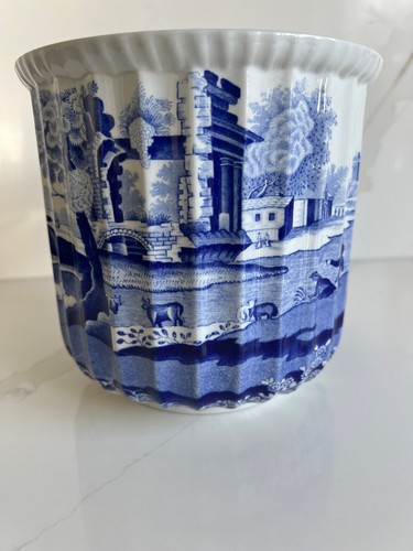 Lovely large spode blue - large,