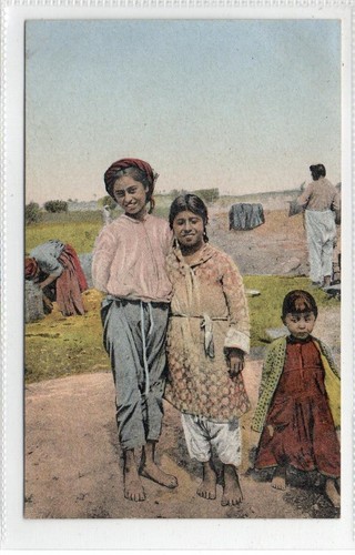 Gipsy girls salonica greece - gipsy, girls,