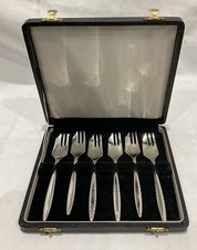 6 BOXED VINTAGE ARTHUR PRICE