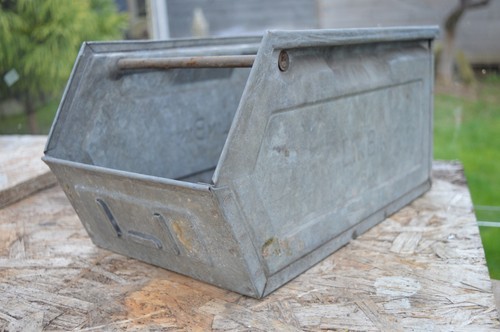Vintage galvanised steel - vintage,
