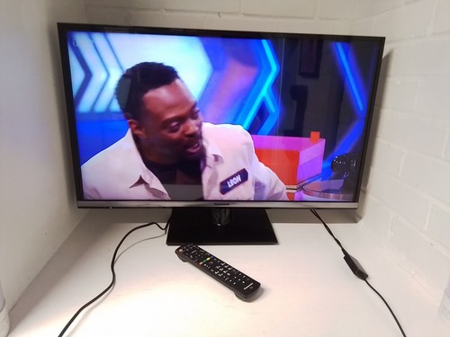 Panasonic lcd tv with - 32",