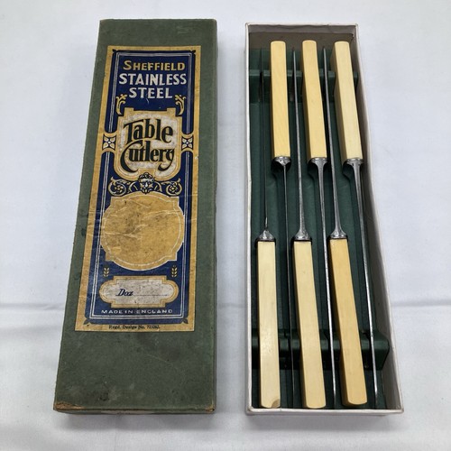 Set firth brearley - of, 6