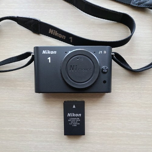 Nikon camera body - camera, black