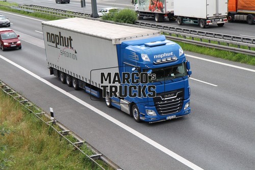 Truck photo daf tarpaulin - daf, xf