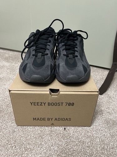 Adidas yeezy boost 700 - adidas,
