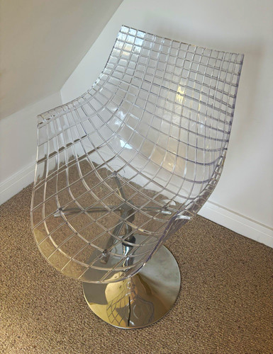 Clear plastic grid - clear,
