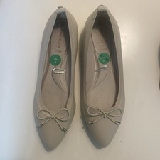 Anne Klein Ivory Shoes