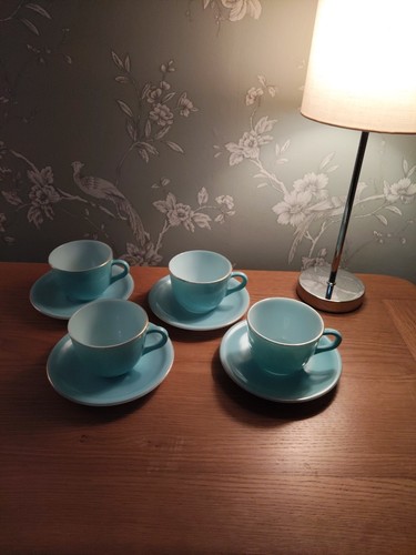 Pyrex turquoise spray ware - pyrex,