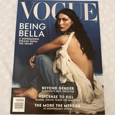 VOGUE US Magazine Bella Hadid April 2022 Vintage American USA Fashion