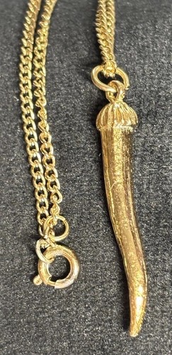 Italian horn necklace pendant - horn,