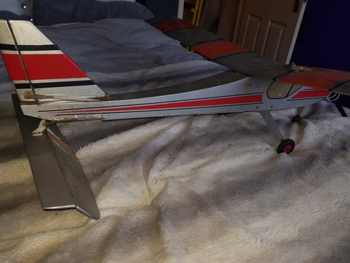 Plane spares or repair - or,
