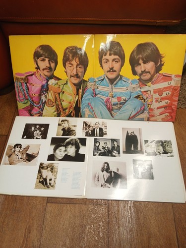 The beatles sgt peppers - sgt, john