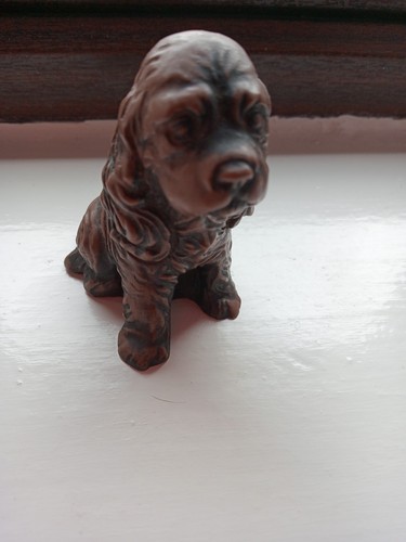 Spaniel carved coal dog - dog, in