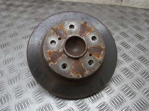 Suzuki vitara right driver - right, os