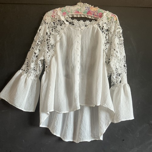 White top gypsy style - top,