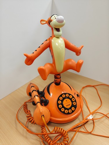 Animated tigger tiger - tigger,