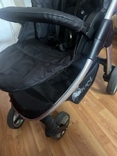 Mamas and Papas Pram