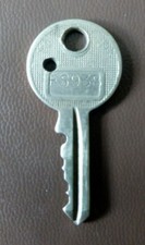 VINTAGE CLASSIC CAR /