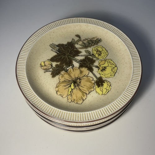 Poole pottery broadstone - x,