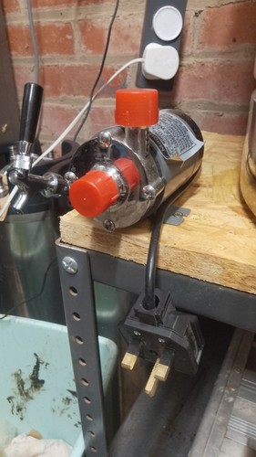 Magnetic pump for homebrew