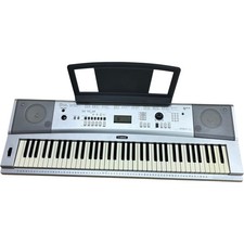 Yamaha DGX-220 Portable Grand