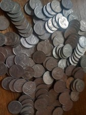 15 x old large 5p coins, ideal for old fruit machines, five pence Bulk lot