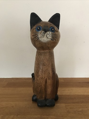 Wooden tall cat with painted - tall,