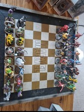 Eaglemoss marvel chess set 