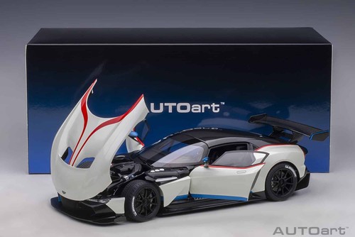 Autoart aston martin - autoart,