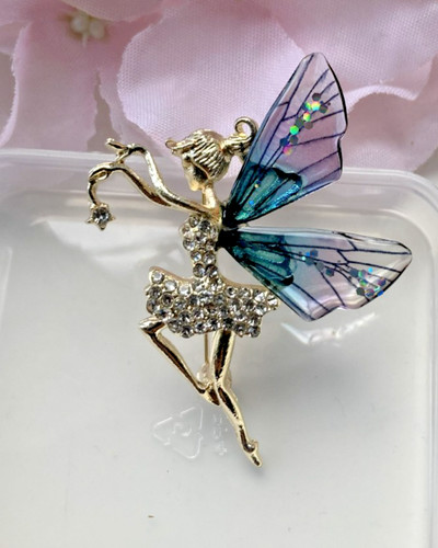 Blueish transparent winged - blueish,