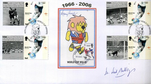 Bobby moore neil phillips - moore, &