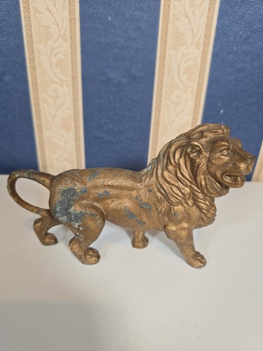 Solid brass bronze - brass/bronze, lion