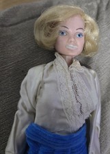 Vintage Bubble Cut White Lips