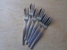 VINERS RETRO PROFILE SS STEEL CUTLERY - 6 CAKE/PASTRY FORKS