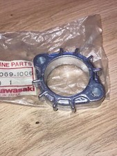 Exhaust bracket manifold